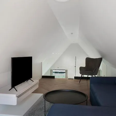 New York דירה וייל